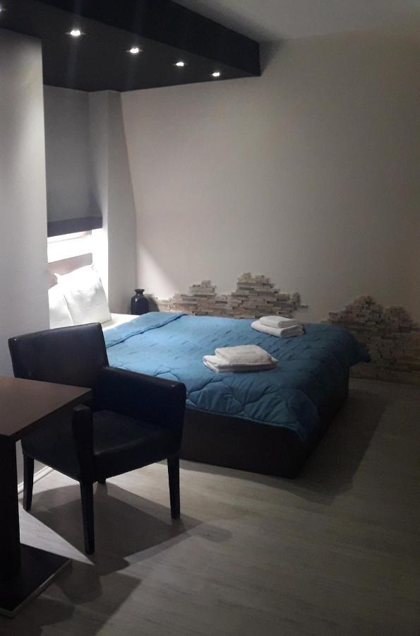 Prenociste Konstantin 2008 Hotel Nis Ngoại thất bức ảnh